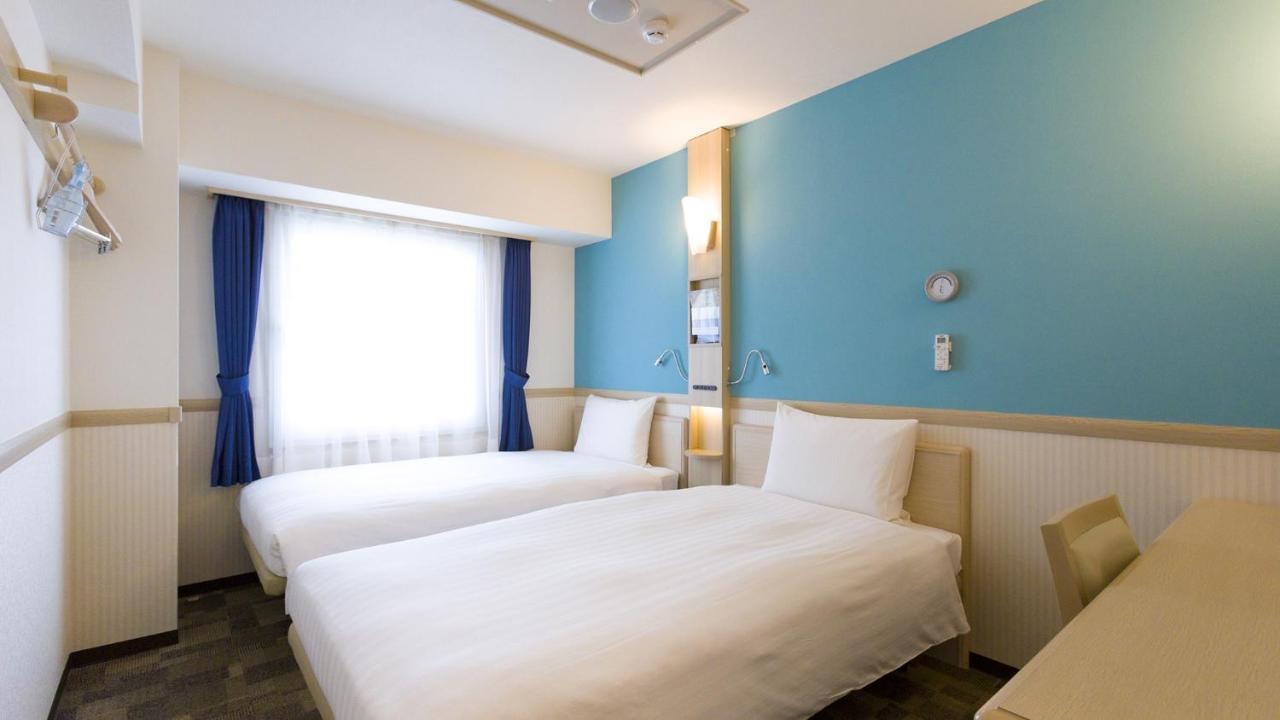 Toyoko Inn Hiroshima-Eki Stadium Mae المظهر الخارجي الصورة