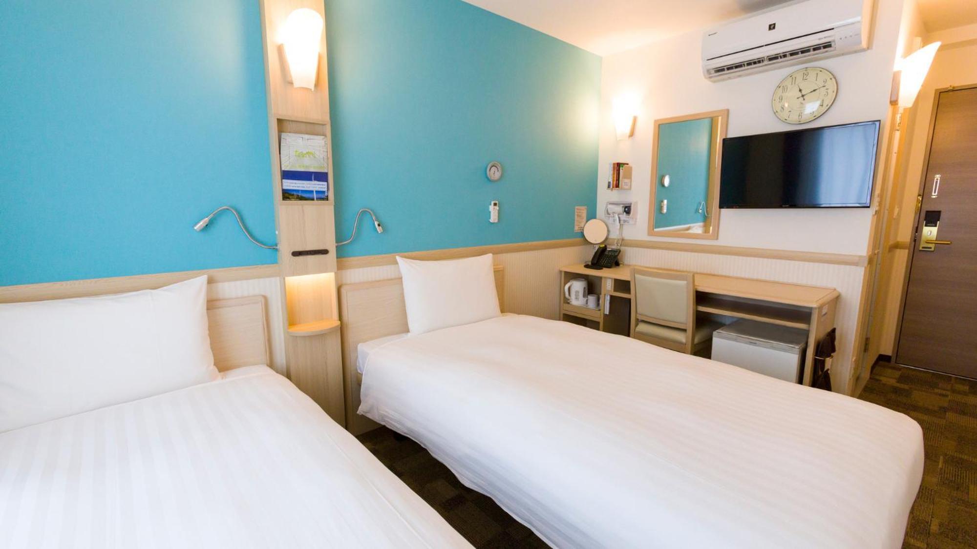 Toyoko Inn Hiroshima-Eki Stadium Mae الغرفة الصورة